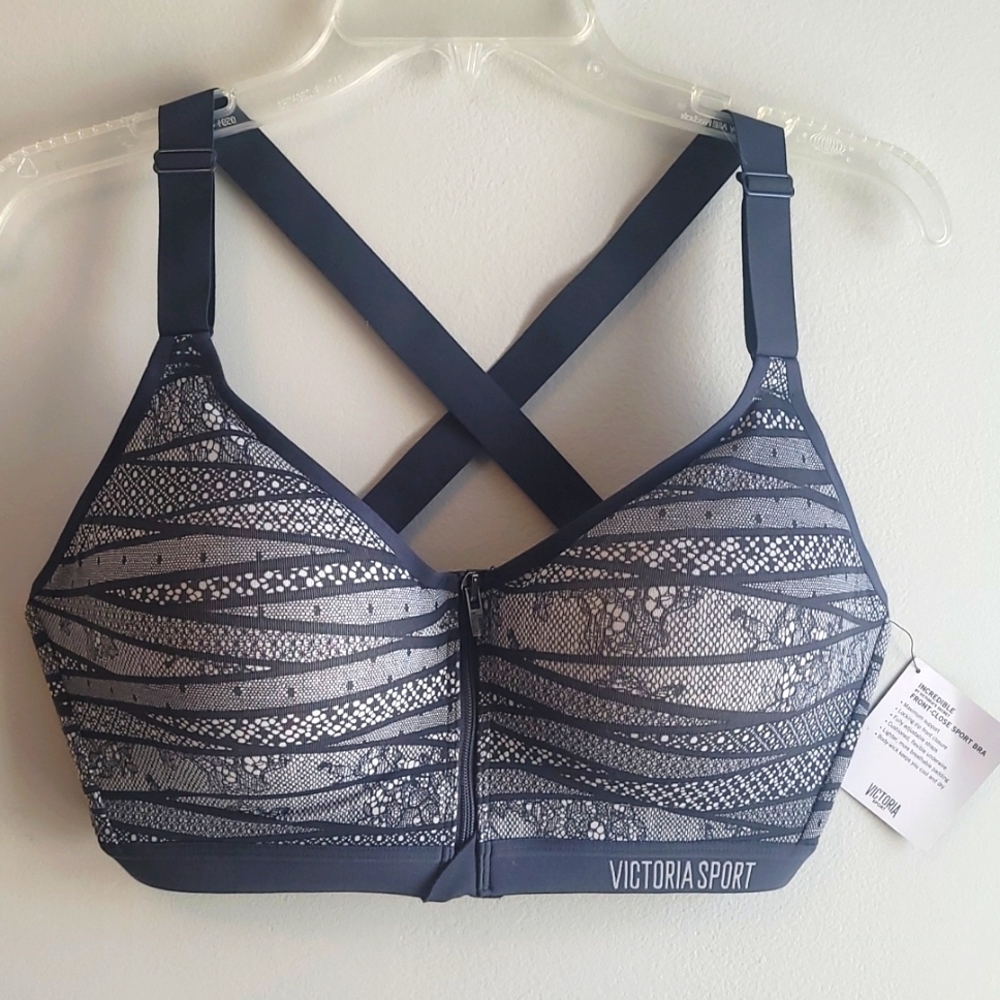 VS Incredible front-close sports bra NWT 36DD